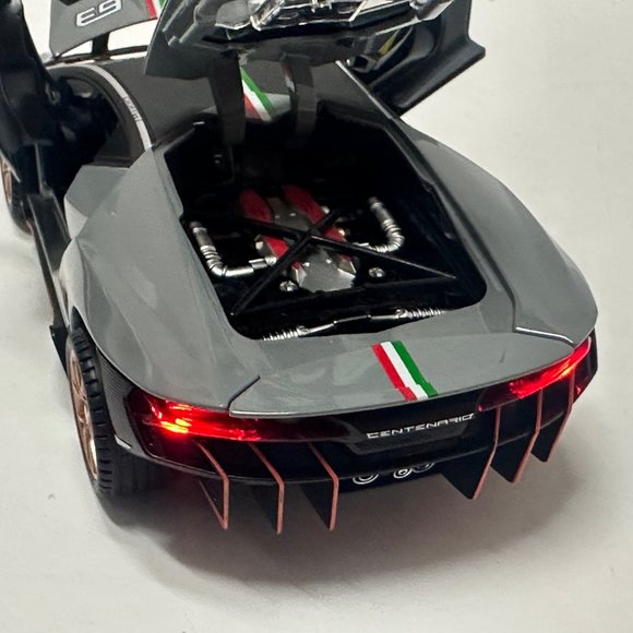 1:24 Lamborghini Centenario Diecast With Headlight & Taillight LED Gray - Picture 9 of 9